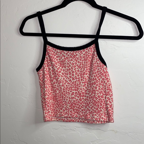 Pink cheetah crop top - Picture 2 of 3